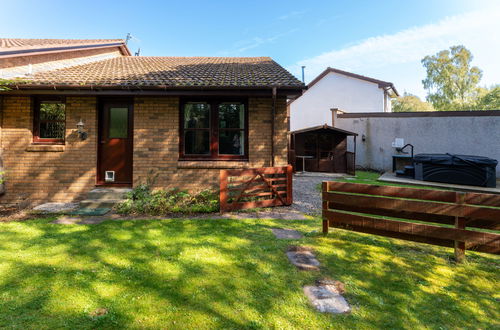 Photo 22 - 2 bedroom House in Aviemore with garden and hot tub