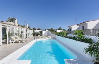Photo 1 - 2 bedroom House in San Bartolomé de Tirajana with swimming pool and terrace