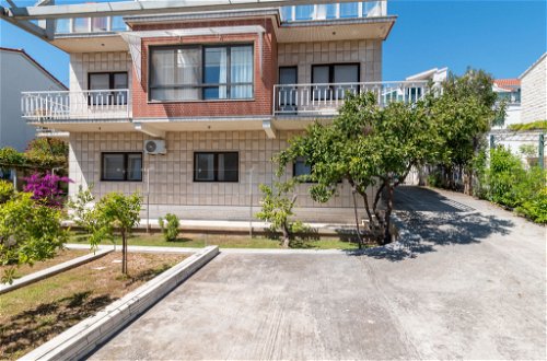 Foto 44 - Casa de 5 habitaciones en Trogir con jardín y vistas al mar