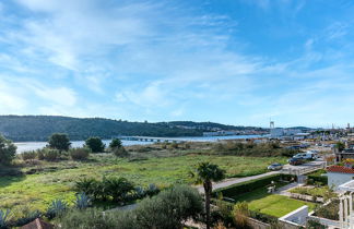 Photo 1 - Maison de 5 chambres à Trogir avec jardin et vues à la mer