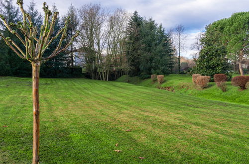 Foto 3 - Appartamento con 2 camere da letto a Arona con giardino e vista sulle montagne