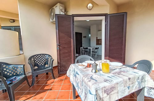 Foto 24 - Apartamento de 1 quarto em Golfo Aranci com piscina e jardim
