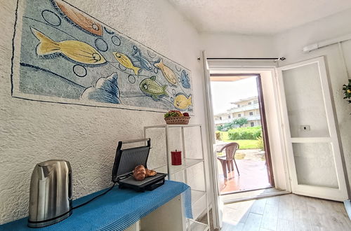 Foto 9 - Apartamento de 1 quarto em Golfo Aranci com piscina e jardim