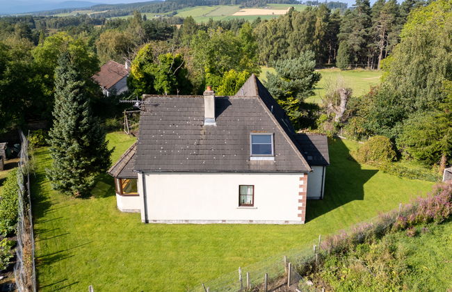 3 bedroom House in Grantown on Spey with garden - Photo 30