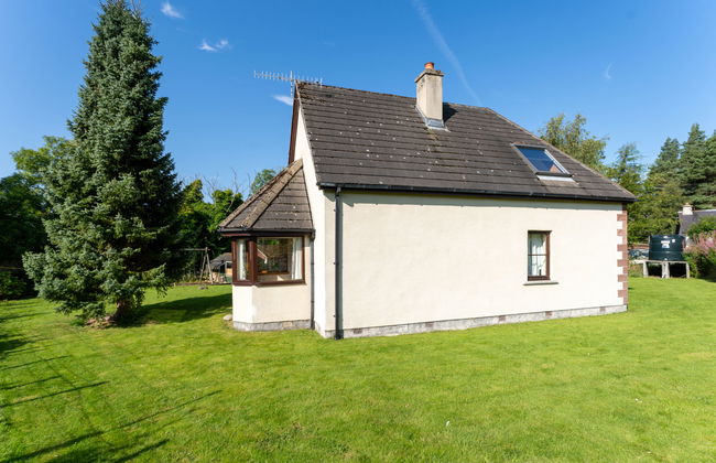 3 bedroom House in Grantown on Spey with garden - Photo 29