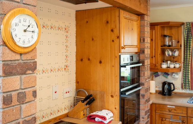 3 bedroom House in Grantown on Spey with garden - Photo 13