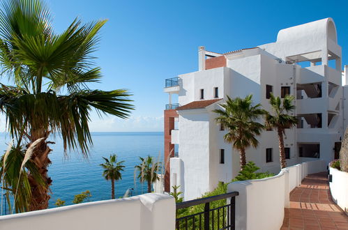 Photo 12 - Appartement de 2 chambres à Torrox avec piscine et vues à la mer