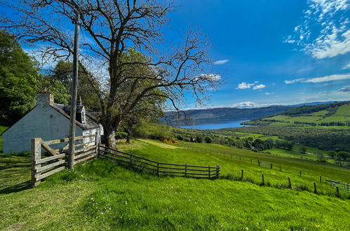 Foto 1 - Haus mit 4 Schlafzimmern in Inverness mit garten und blick auf die berge