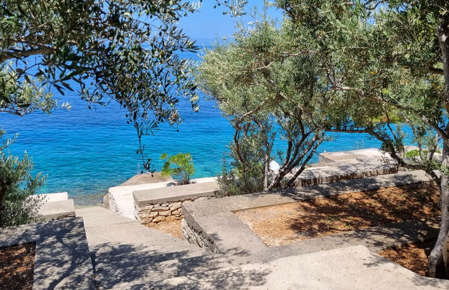 Casa de 3 quartos em Blato com piscina privada e jardim - Foto 12