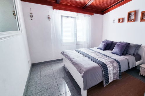 Foto 8 - Casa con 2 camere da letto a Blato con piscina privata e vista mare