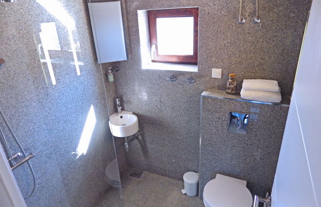 Casa de 3 quartos em Blato com piscina privada e jardim - Foto 14