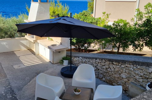 Foto 9 - Casa con 2 camere da letto a Blato con piscina privata e vista mare