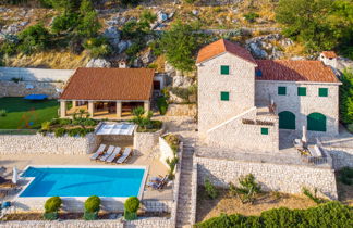 Photo 2 - Maison de 5 chambres à Slivno avec piscine privée et terrasse