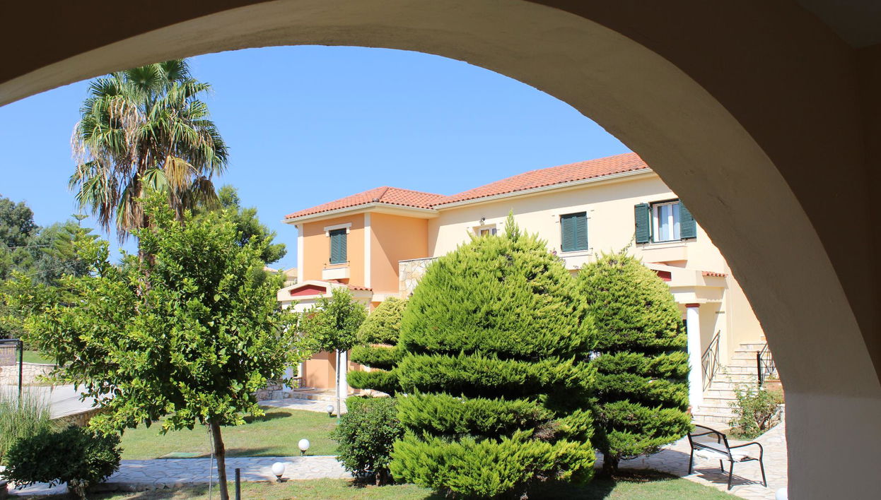 Elanthi Village Apartments - Foto 1