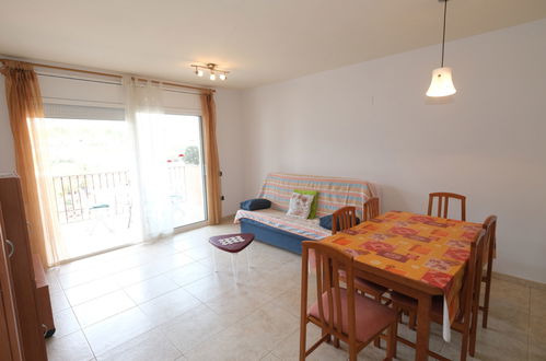 Photo 11 - 1 bedroom Apartment in La Ràpita with swimming pool and garden