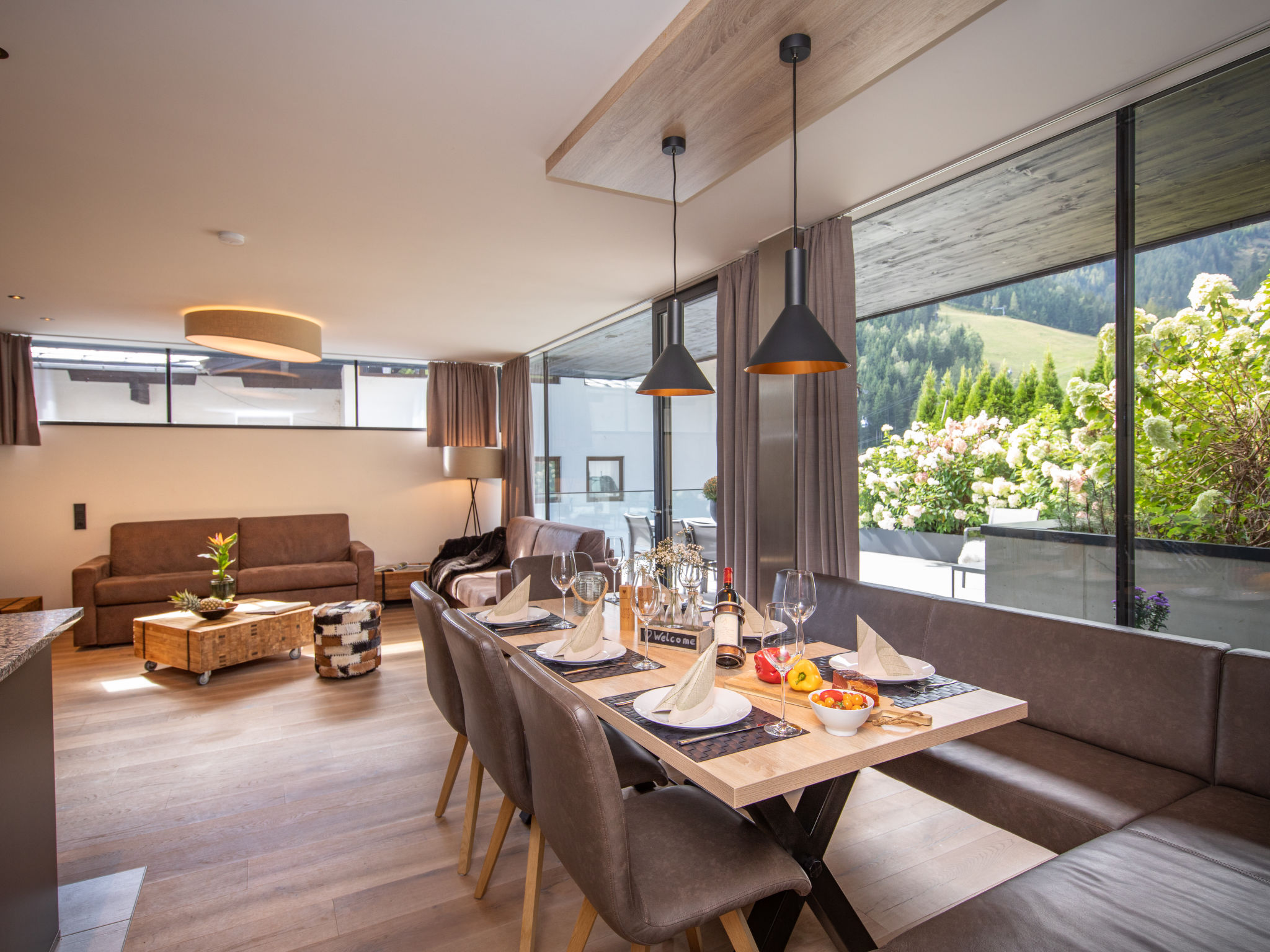 Photo 2 - 4 bedroom Apartment in Zell am See with terrace and mountain view