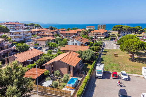 Foto 38 - Casa de 4 habitaciones en Follonica con piscina privada y vistas al mar