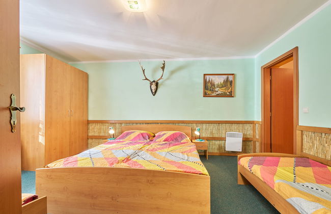 Apartamento de 1 quarto em Stárkov com piscina e jardim - Foto 2