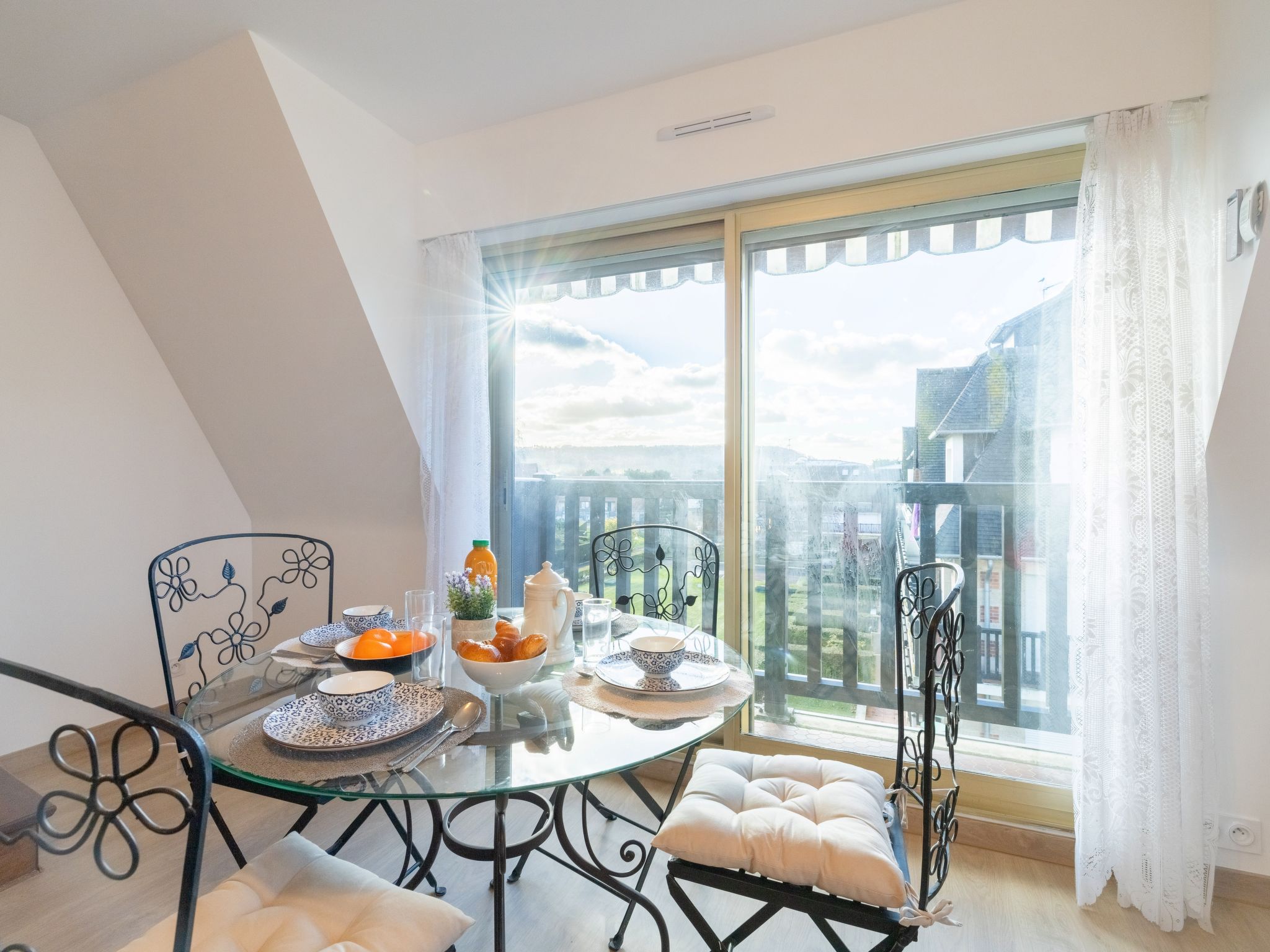 Foto 4 - Apartment mit 1 Schlafzimmer in Deauville mit blick aufs meer