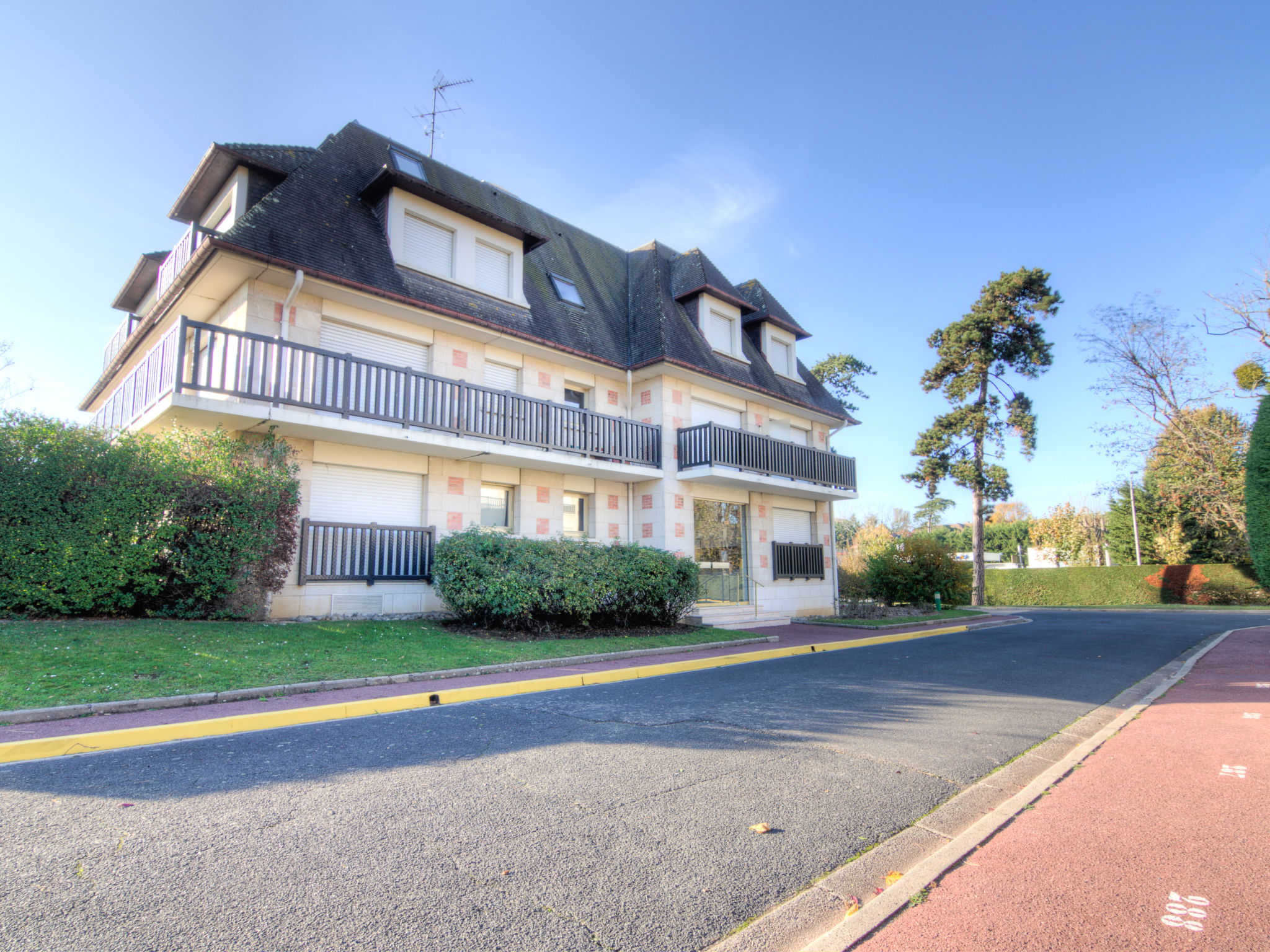 Foto 5 - Apartamento en Deauville con vistas al mar