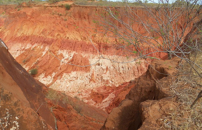 Tsingy Rouge - Photo 2