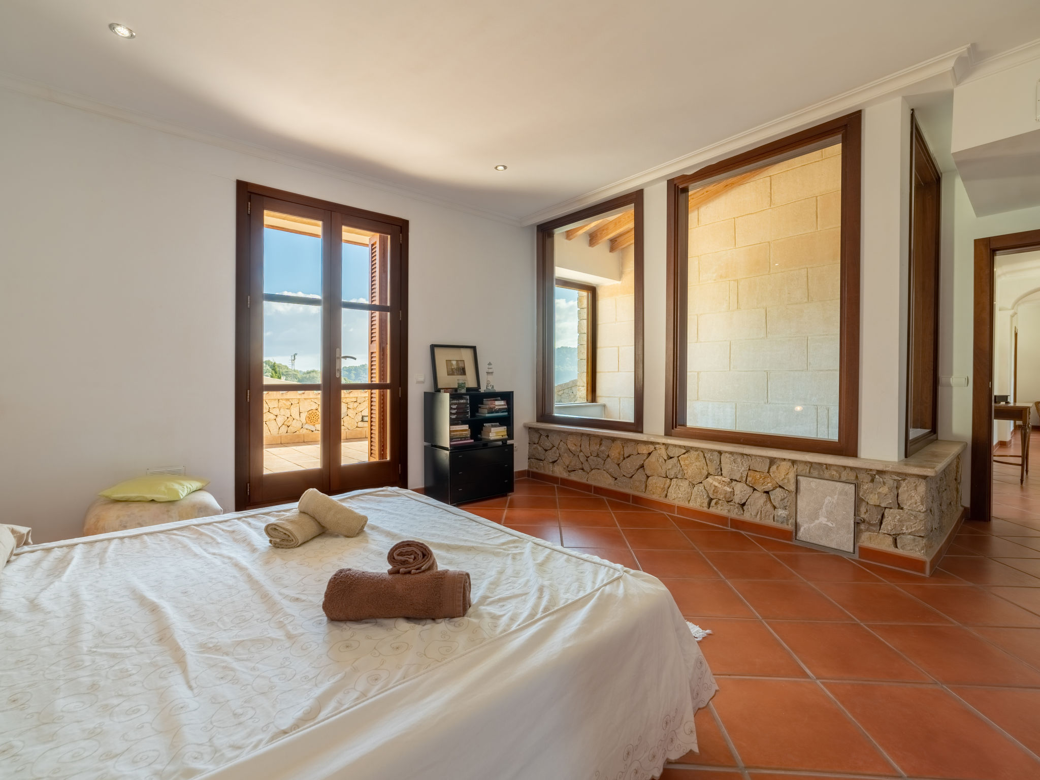Photo 19 - 5 bedroom House in Mancor de la Vall with private pool and sea view