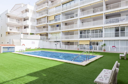 Photo 24 - 2 bedroom Apartment in Oropesa del Mar with swimming pool and sea view