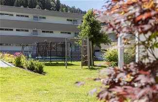 Foto 1 - Appartamento con 2 camere da letto a Radstadt con piscina e vista sulle montagne