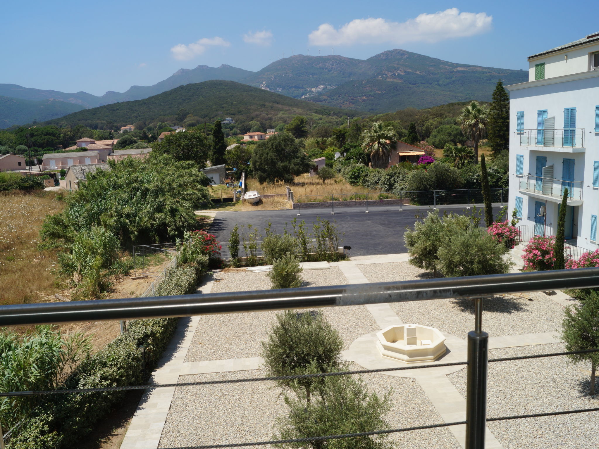 Photo 13 - Appartement de 1 chambre à Rogliano avec jardin et terrasse