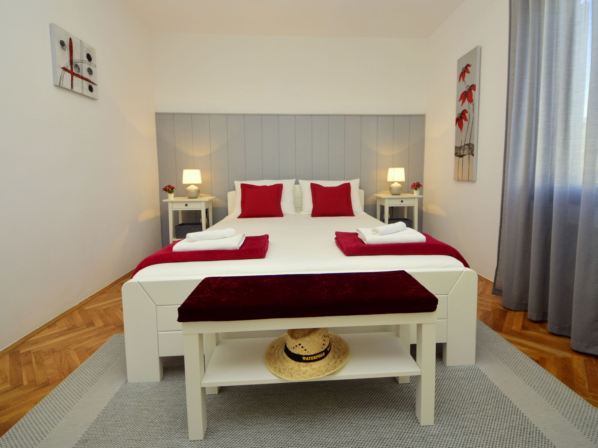 Foto 9 - Appartamento con 3 camere da letto a Rogoznica con piscina privata e vista mare