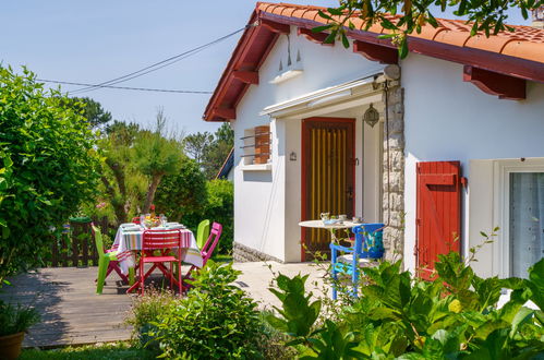 Photo 17 - 3 bedroom House in Biarritz with garden and sea view