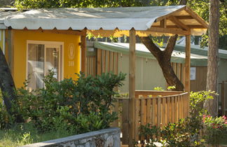 Foto 2 - Casa de 2 quartos em Duino-Aurisina com piscina e terraço