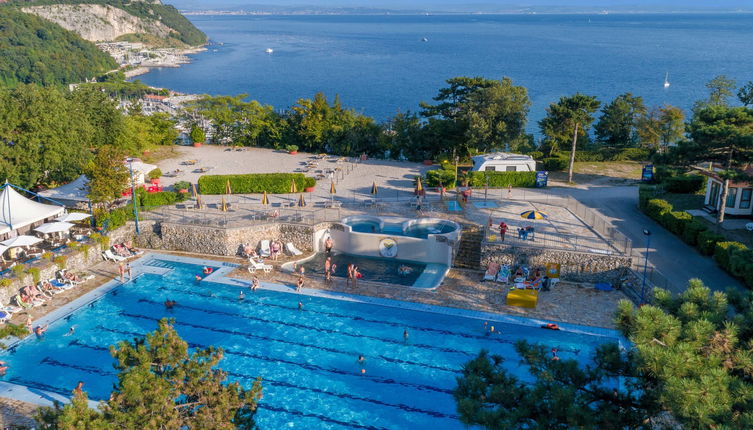 Foto 1 - Casa de 2 quartos em Duino-Aurisina com piscina e terraço