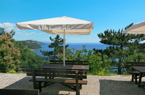 Photo 16 - Maison de 2 chambres à Duino-Aurisina avec piscine et jardin