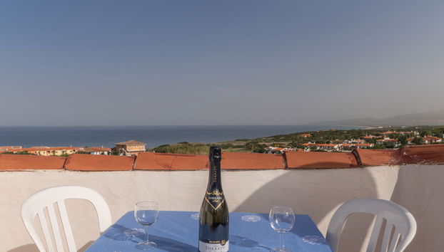 Haus mit 4 Schlafzimmern in Valledoria mit garten und terrasse - Foto 4