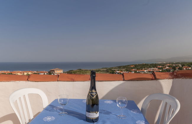 Casa de 4 quartos em Valledoria com jardim e terraço - Foto 4