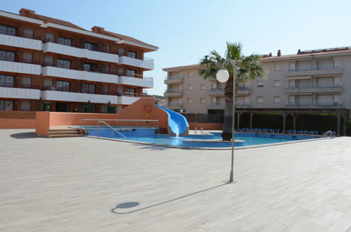 Foto 19 - Apartment mit 2 Schlafzimmern in Torroella de Montgrí mit schwimmbad und blick aufs meer