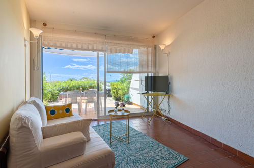 Foto 4 - Apartamento de 2 habitaciones en Le Grau-du-Roi con jardín y vistas al mar