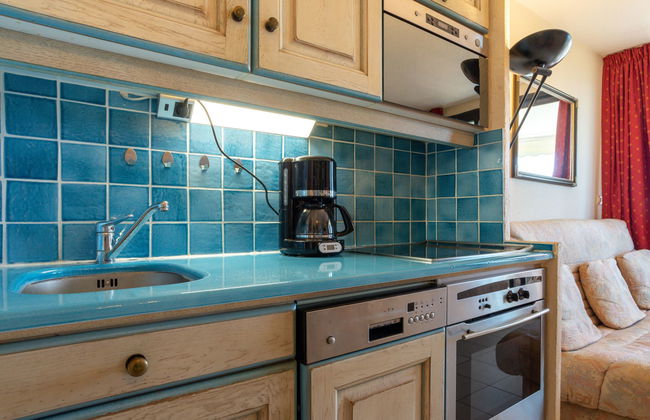 Apartamento de 2 quartos em Grimaud com piscina e jardim - Foto 11