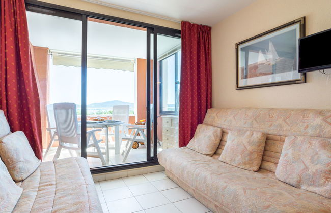 Apartamento de 2 quartos em Grimaud com piscina e jardim - Foto 6