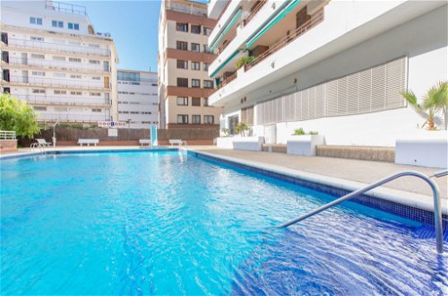 Foto 1 - Apartamento de 2 quartos em Lloret de Mar com piscina e vistas do mar