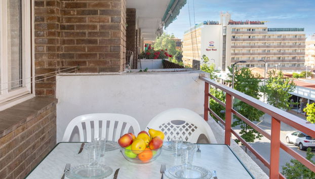 Apartment mit 3 Schlafzimmern in Lloret de Mar mit schwimmbad und garten - Foto 2