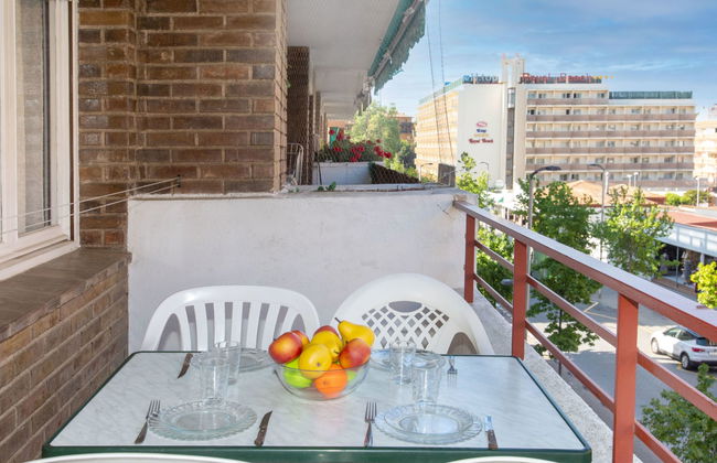 Apartment mit 3 Schlafzimmern in Lloret de Mar mit schwimmbad und garten - Foto 2