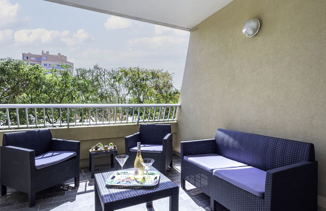 Apartamento de 2 quartos em Hyères com jardim e terraço - Foto 1