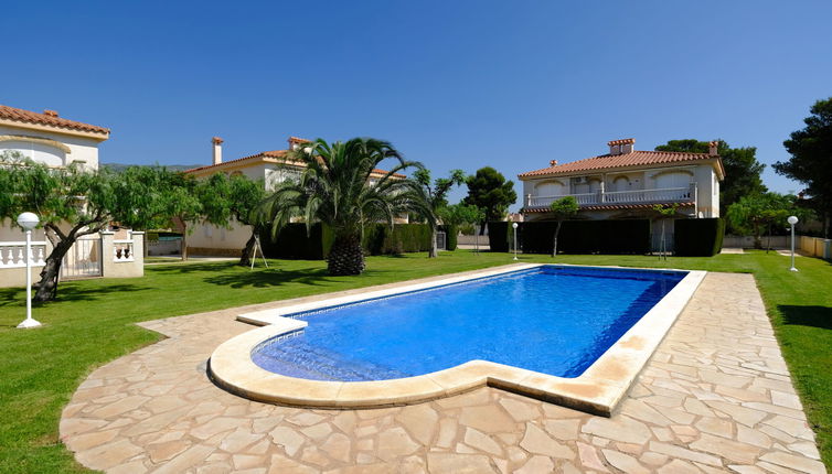 Photo 1 - 2 bedroom Apartment in Mont-roig del Camp with swimming pool and garden