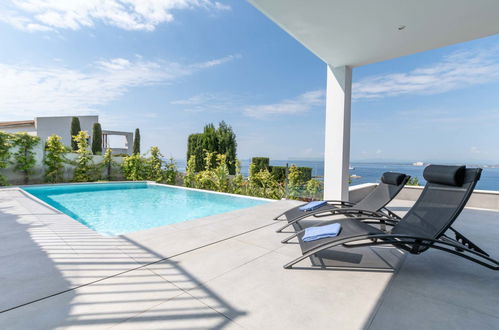 Photo 4 - Maison de 4 chambres à Roses avec piscine privée et vues à la mer