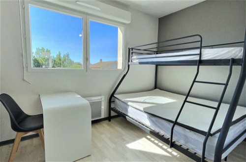 Foto 15 - Casa con 3 camere da letto a Sérignan con piscina e vista mare