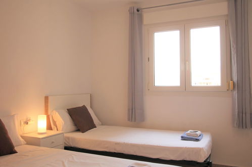 Photo 20 - 2 bedroom Apartment in El Campello with swimming pool and garden