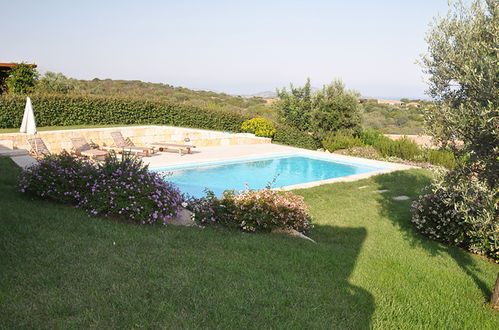 Foto 23 - Casa con 5 camere da letto a San Teodoro con piscina privata e vista mare