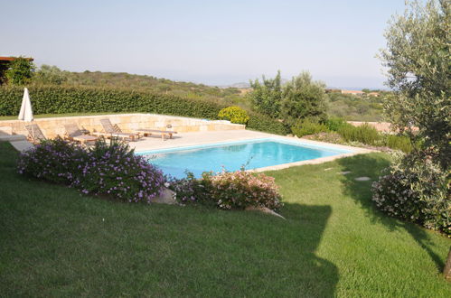 Photo 21 - 5 bedroom House in San Teodoro with private pool and garden